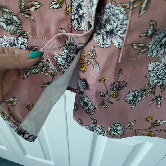 Tinseltown Dusty Rose Floral Print Vintage Style Button Front Overall Mini Dress - Picture 6 of 11